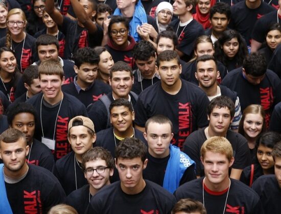 Group of student participating in BenWalk