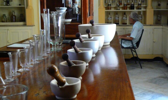 pre-pharmacy, mortar and pestle