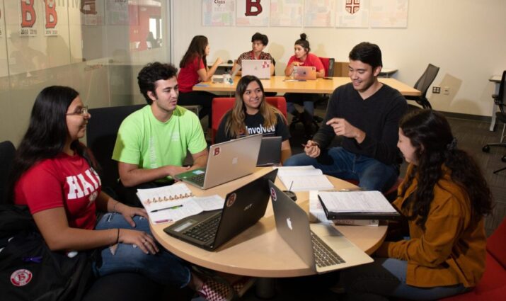 mesa, students studying, study area, diversity