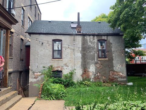 Faculty-Staff visit to Pilsen neighborhood