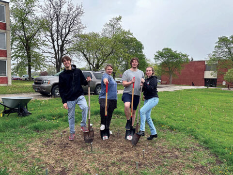 ACS-SPS students in SPS Observer magazine