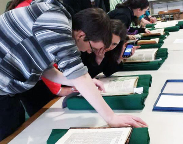 Scholars students working at Newberry Library